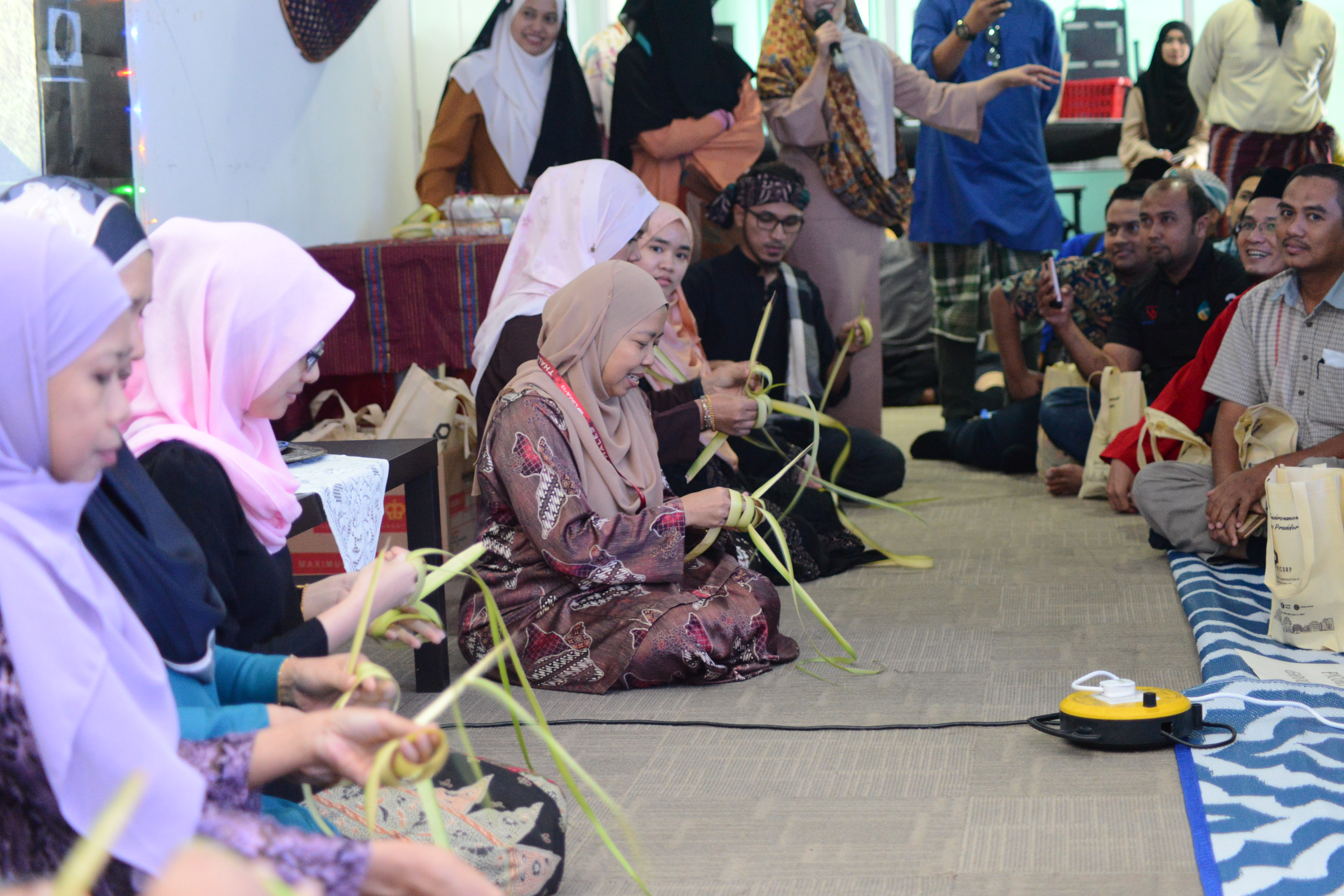 Raya10
