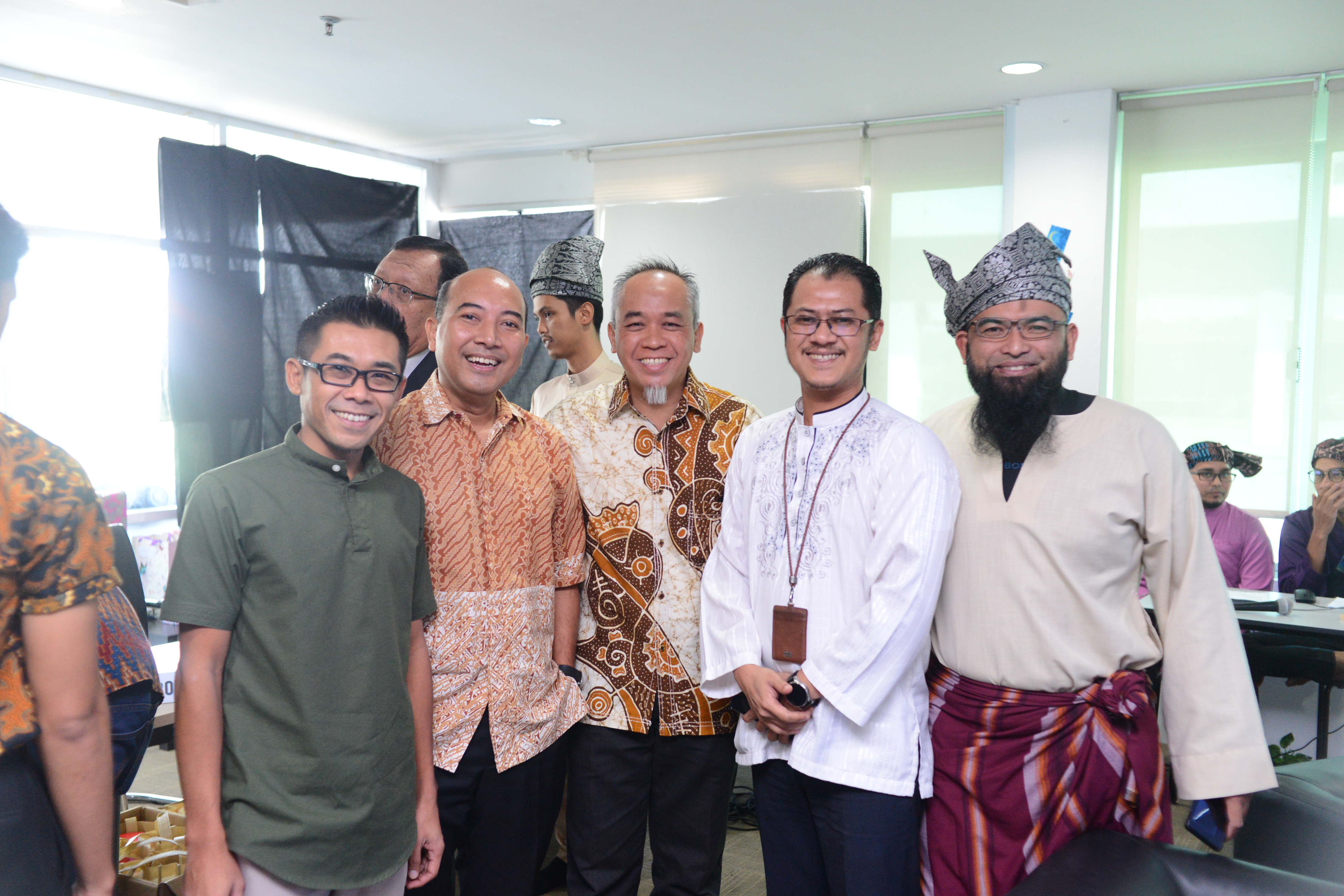 Raya2